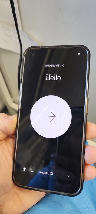 Nothing Phone 1 в гаранция - перфектно състояние