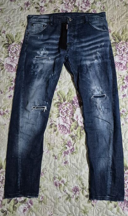 Dsquared2 - мъжки дънки