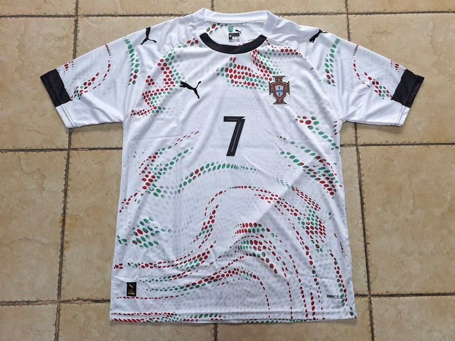 Футболна фланелка на К.Роналдо Португалия нов модел!!!