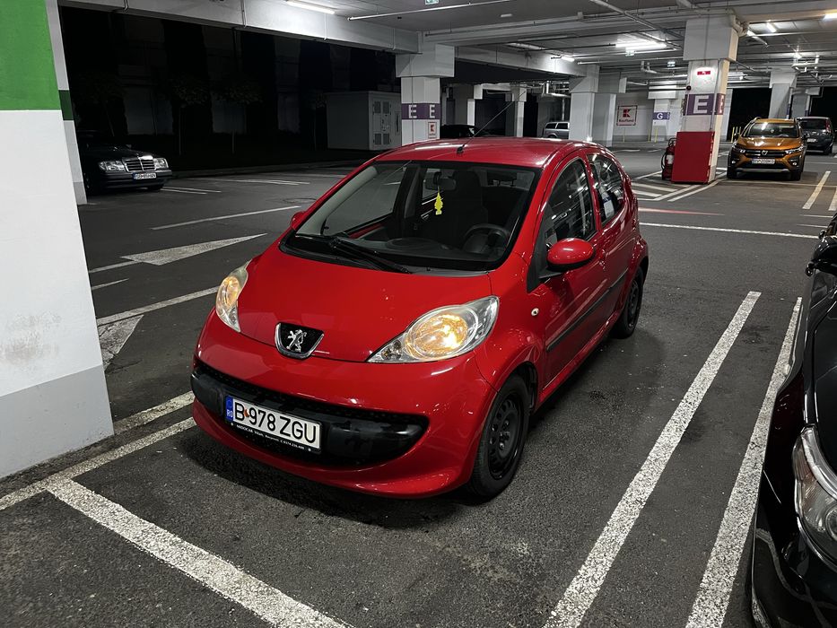 Inchiriez Masina / Rent a Car Toyota Aygo