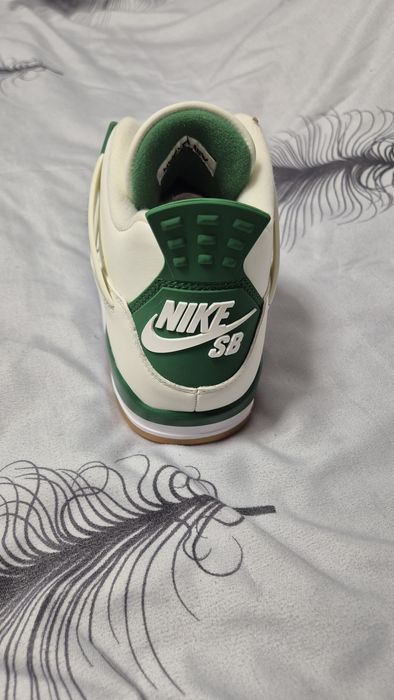 Jordan 4 SB Pine Green nike