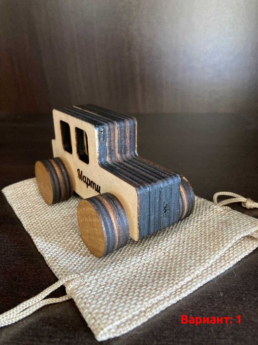 Персонализирана  дървена количка