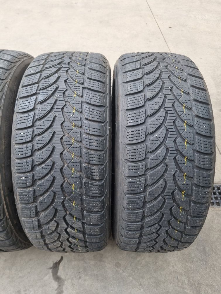 Set 4 x Anvelope iarna 205/55/R16 94H Bridgestone Blizzak LM-32 DOT 14