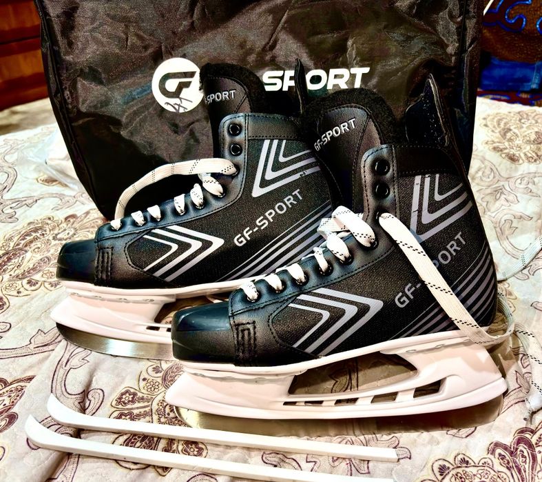 Коньки, с полным комплектом