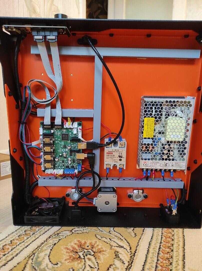 Продам БУ 3d ПРИНТЕР Ulti steel v2