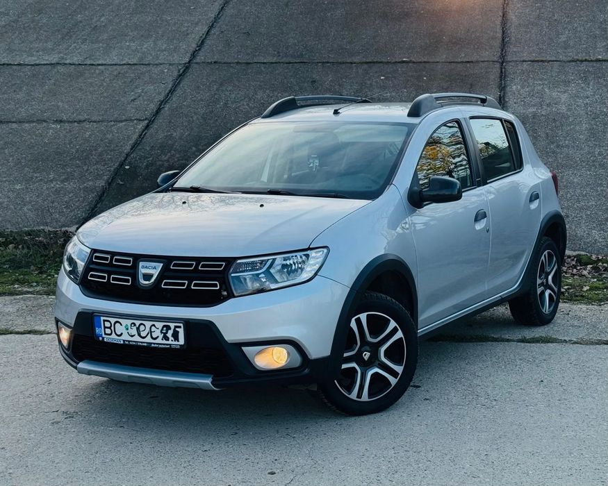 Dacia Sandero Stepway Unic proprietar//47.527km reali// navi // clima