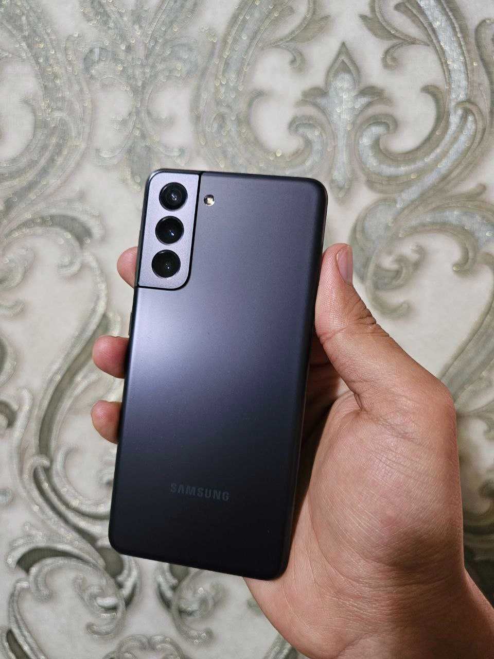 Samsung S21 5G / Самсунг С21 5Г