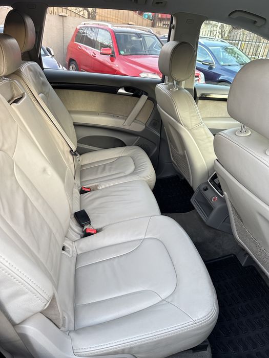 Posibilitate Rate Audi Q7 7 locuri Euro5, Garantie!