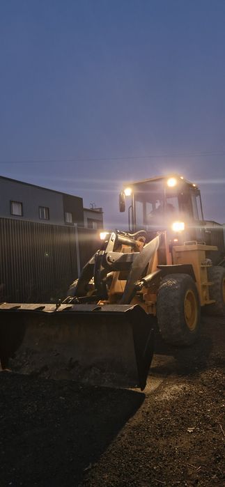 Погрузчик экскаватор