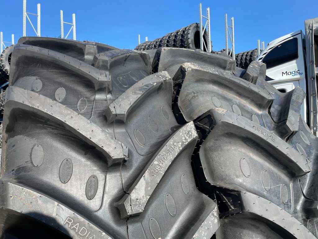 Anvelope noi agricole Radiale de tractor 580/70R38 BKT