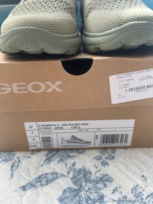 Нови Geox  Spherica текстилени маратонки 37 номер