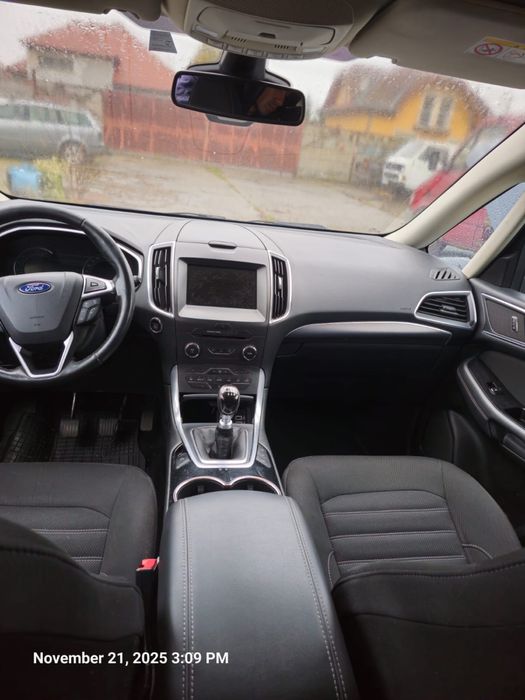 Ford Galaxy 2018 Titanium, 7 locuri, motor defect