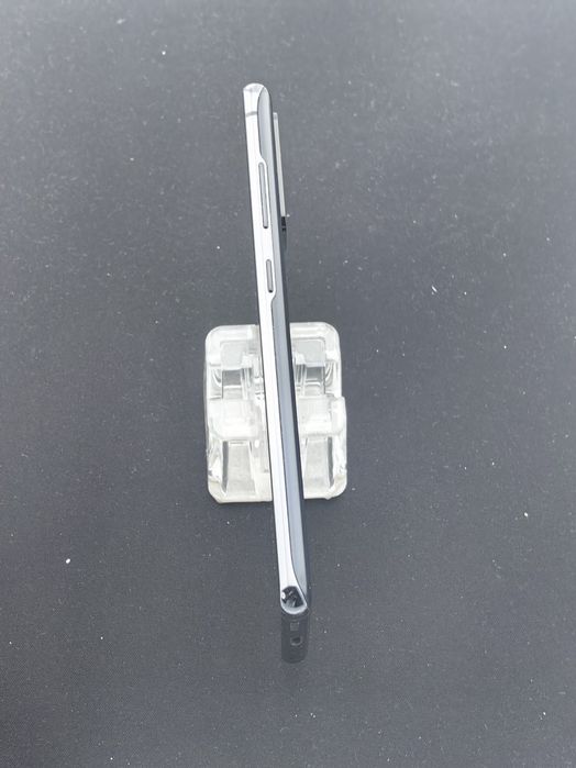 Samsung Galaxy S20 FE  128 GB ID-did403