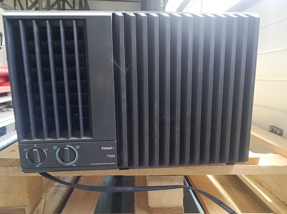 Климатик за каравана Consul 7500
