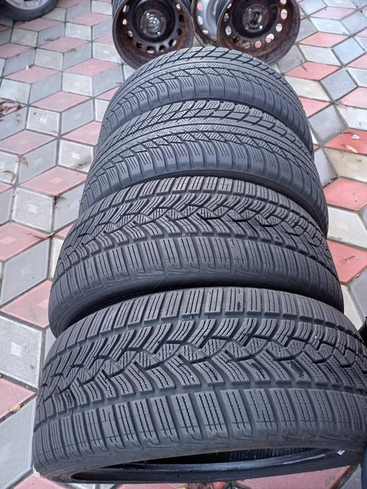 Vand 4 anvelope de iarna 225 45 r18 BRIDGESTONE si GOODYEAR din 2022