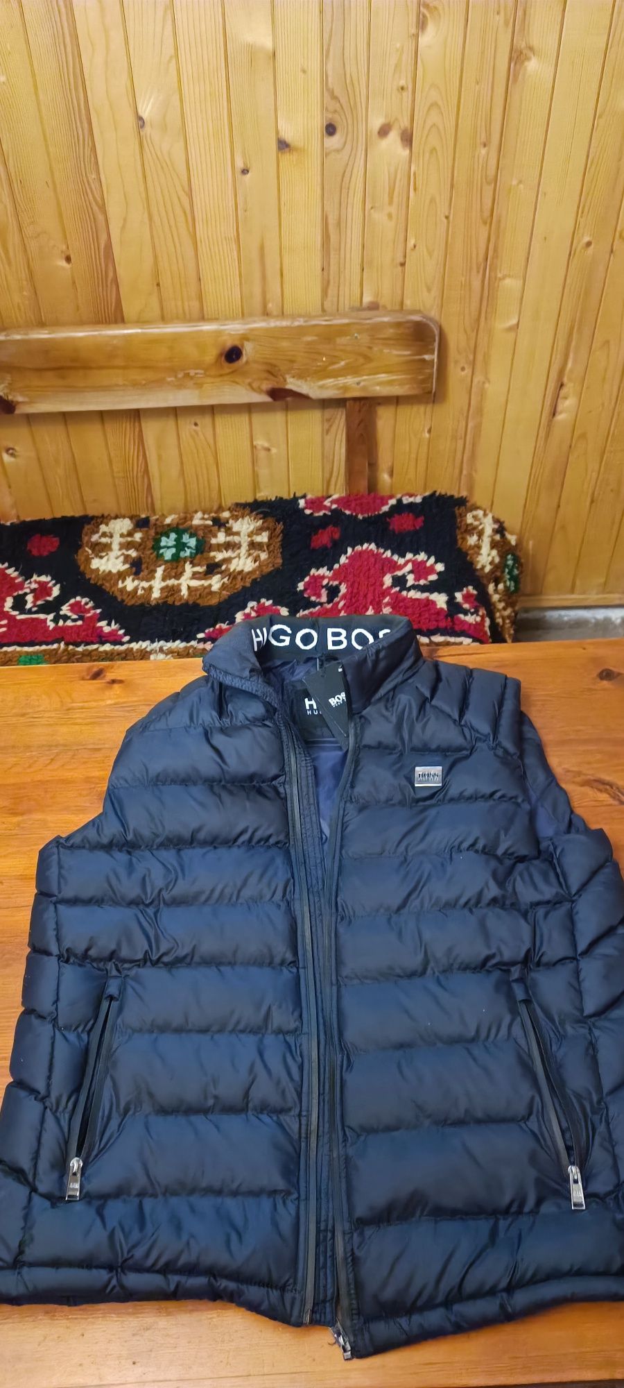 HUGO BOSS елек без ръкави