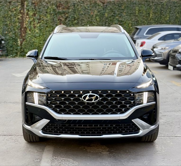Hyundai Santa Fe 2022, 2.4 — Ideal holatda! Qora rangda.