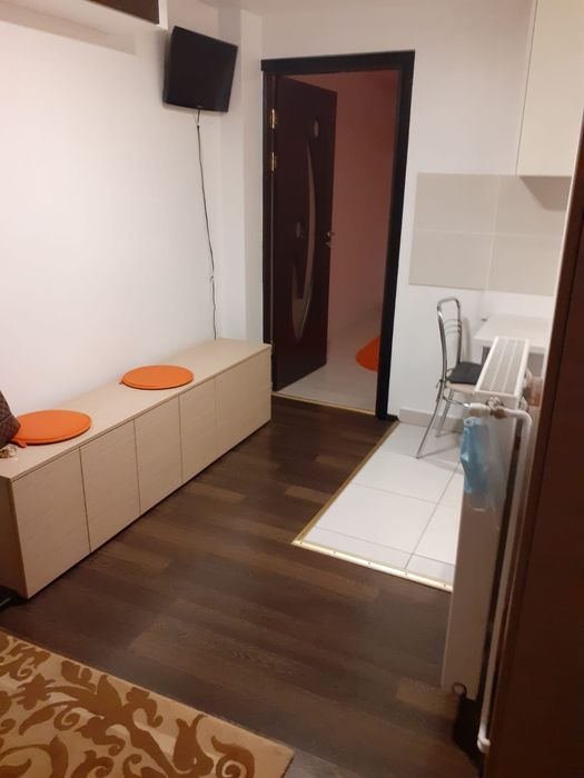 Vând apartament 3 camere Cart. Ștefan cel Mare Sacele