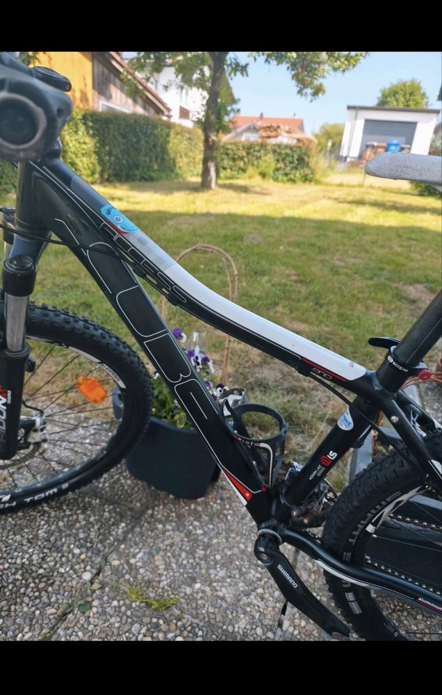 Bicicleta Cube 27 viteze