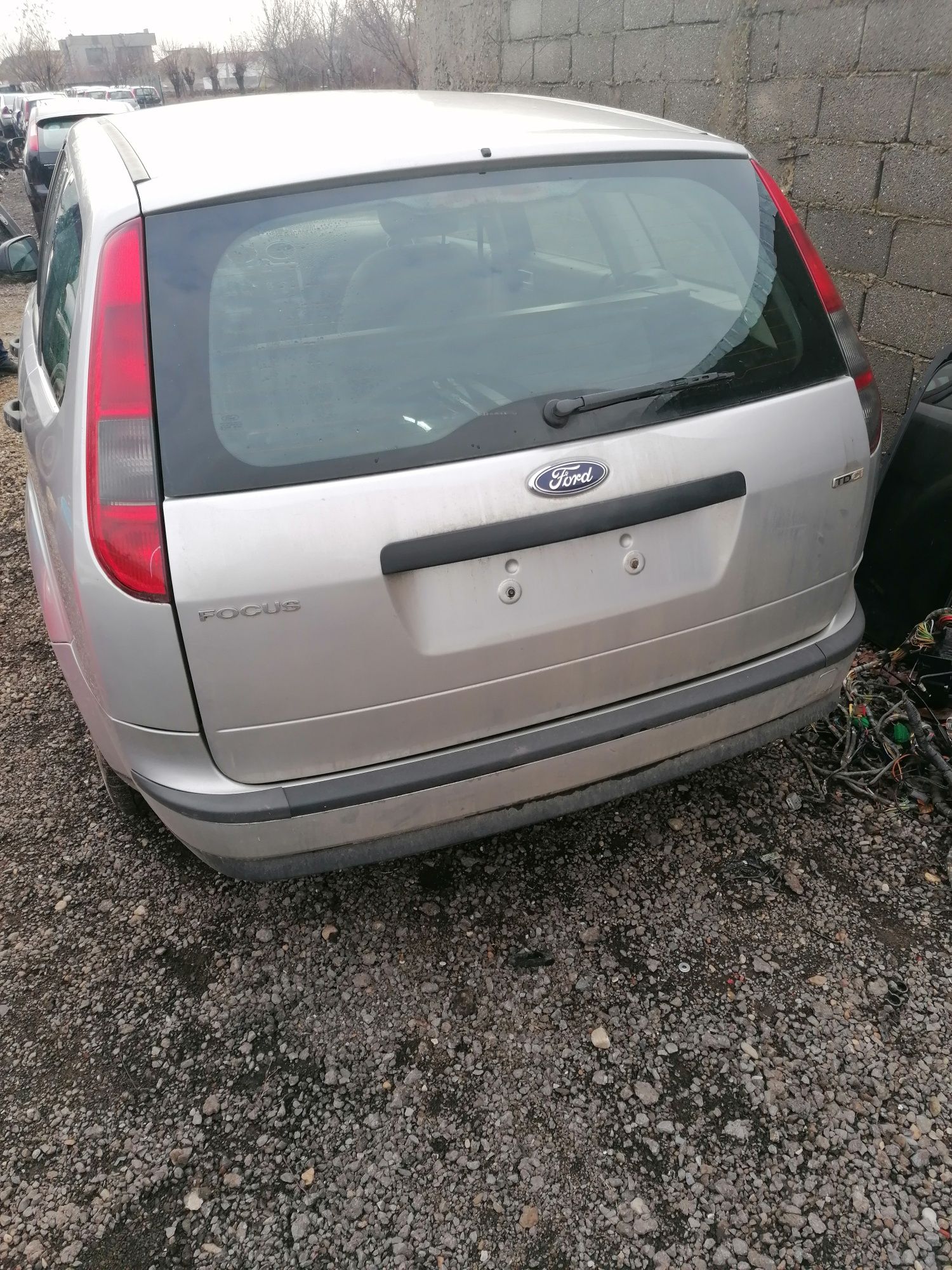 Bara spate Ford Focus 2, break, combi, an 2006