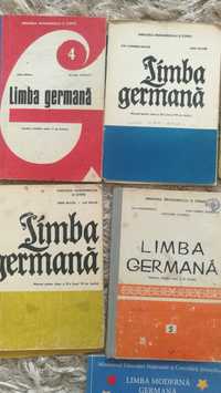 Manuale de limba germana si un caiet special de engleza