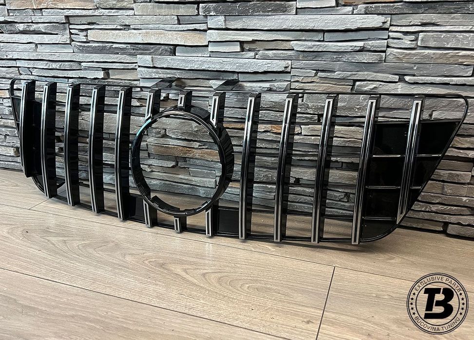 Grila compatibila cu Mercedes ML W164 Panamericana Crom Design