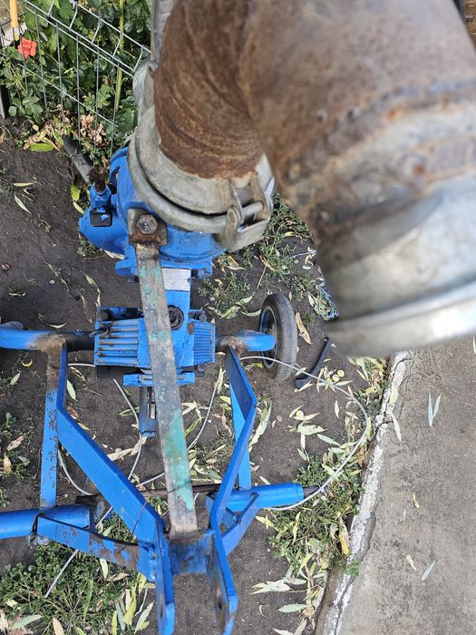 Vând pompa irigatii caprari 3"