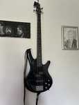 Vand Chitara bass Ibanez