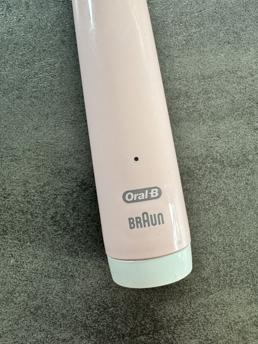 Perie dinti electrica Oral B
