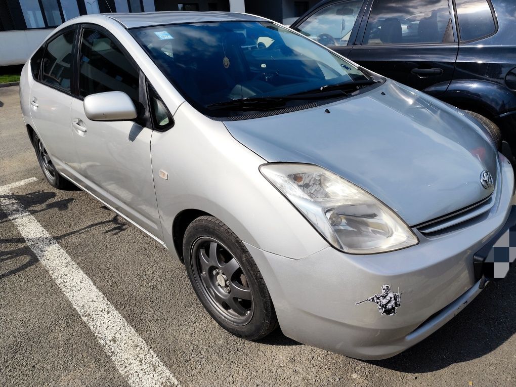 Toyota Prius 2 Se vinde