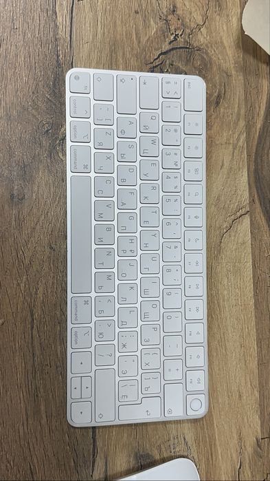 Apple Magic Keyboard, Apple Magic Mouse