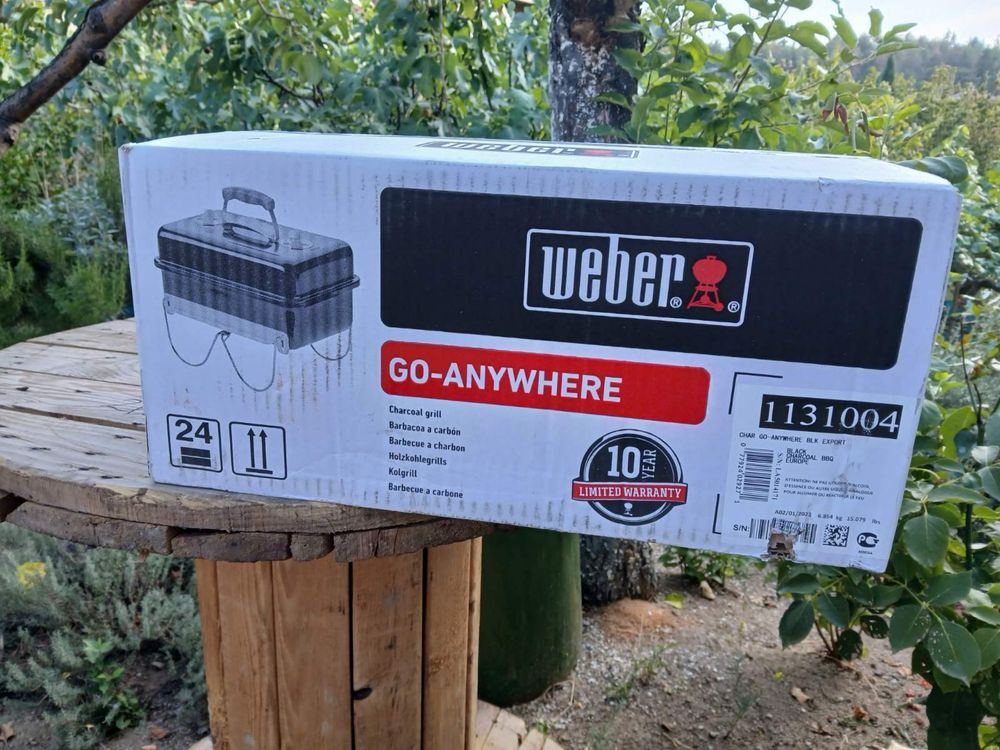 Преносимо барбекю на въглища Weber