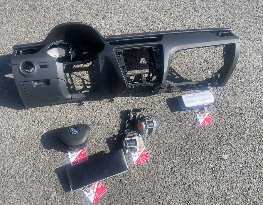 Skoda Octavia 3 5e plansa de bord - kit airbag / set centuri