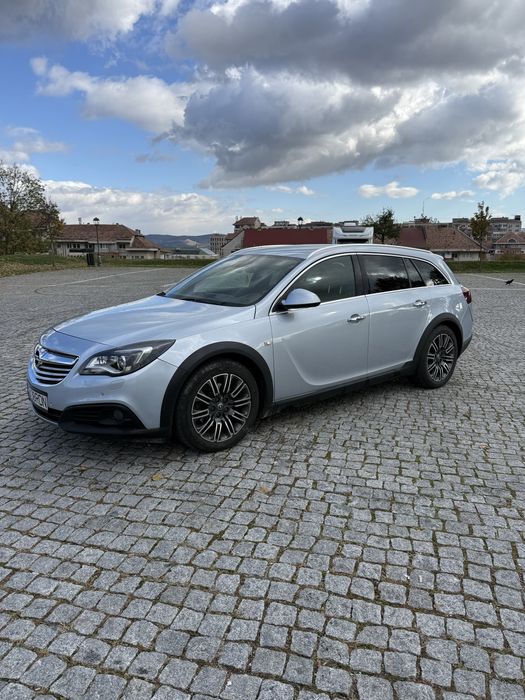 Opel Insignia 4x4 full options