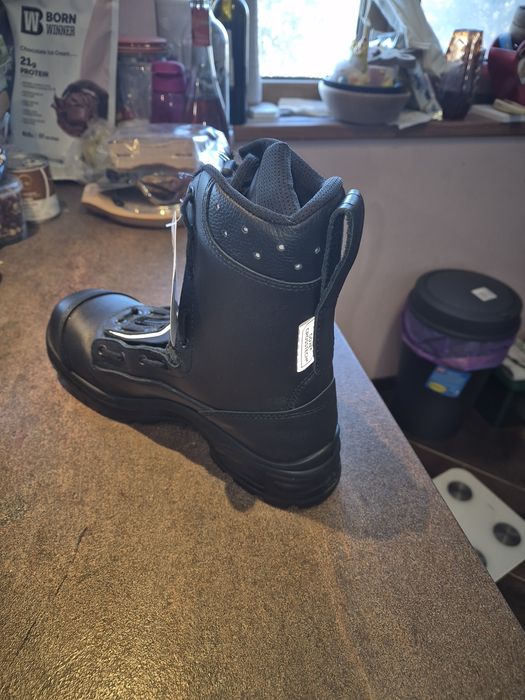 Кубинки от естествена кожа HAiX