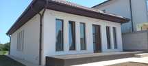 Teren 552 mp, amprenta 130 mp, 4 camere,,2 bai,  2 terase, bucătărie