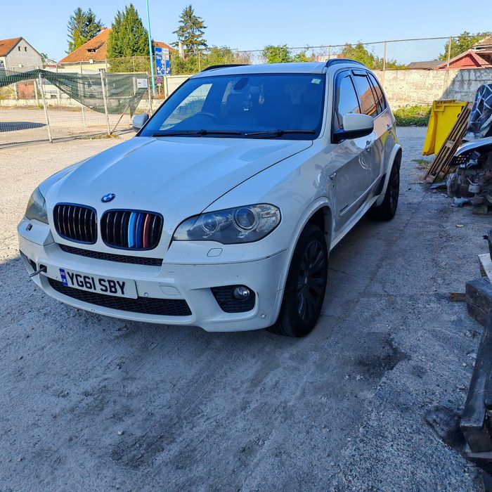 Dezmembrez bmw x5 x6 an 2012