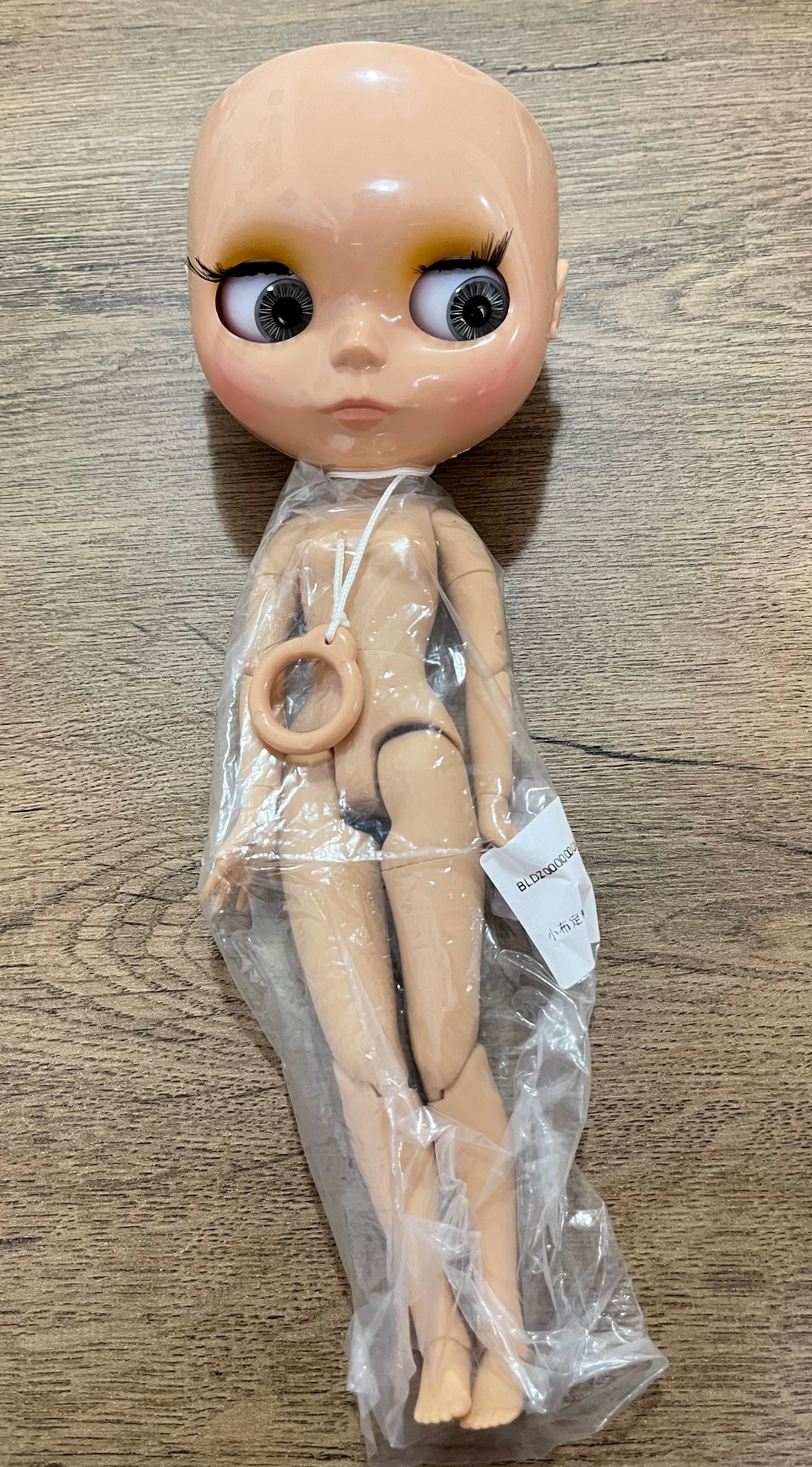 Blythe (блайт) кукла за персонализация