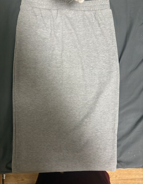 Юбка серого цвета