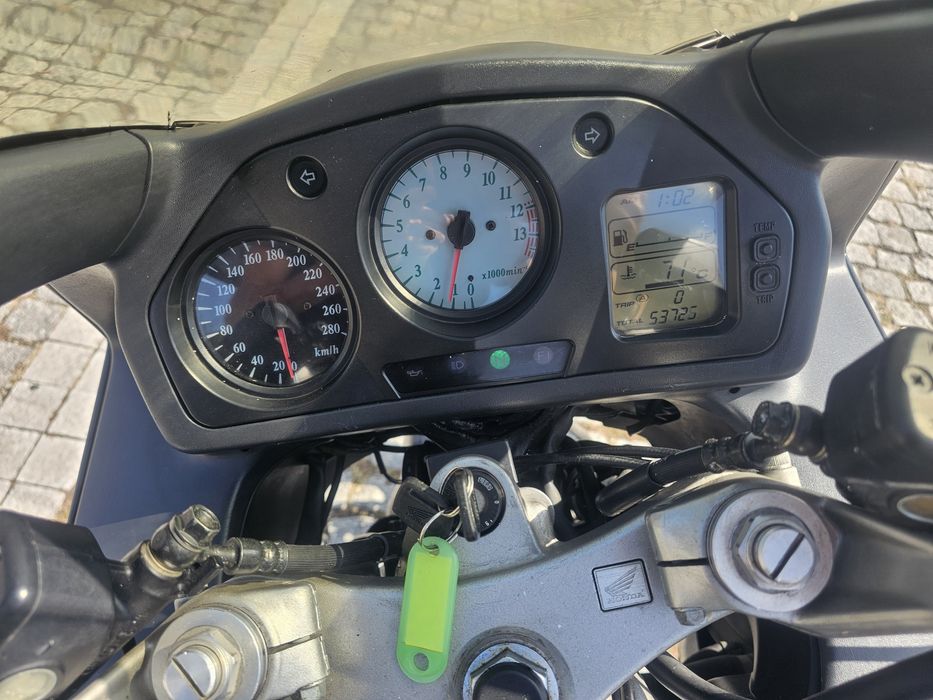 Honda VFR 800 Fi/cbs RATE FIXE