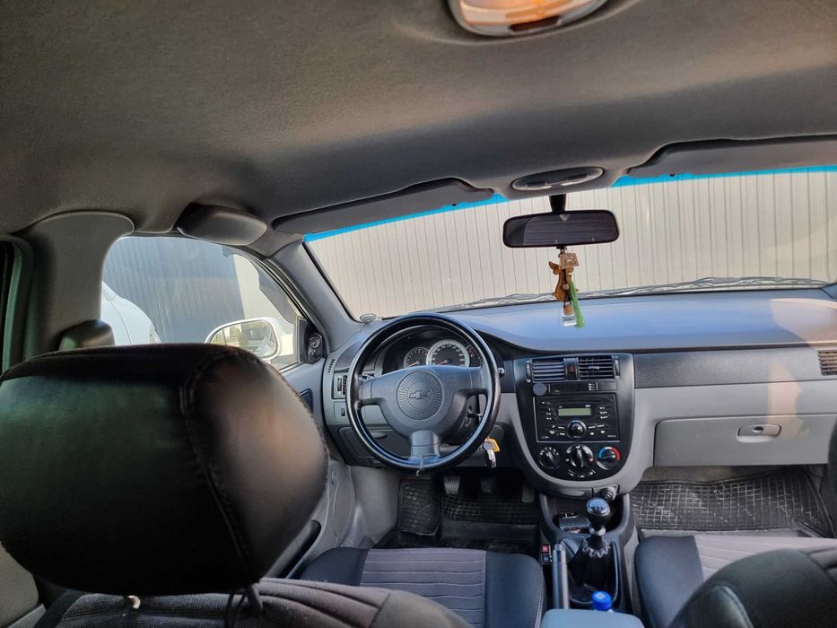 Gentra 2016/2017, 2-pozitsiya, kraskasi toza