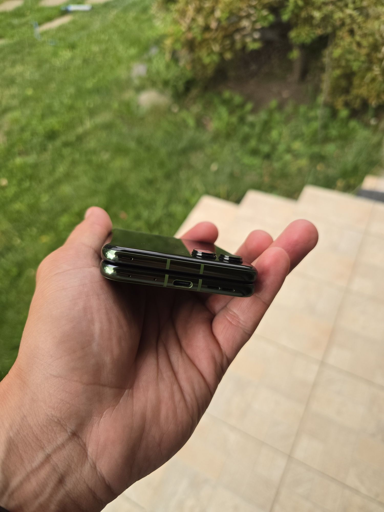 Motorola razr 50 ultra 512/12