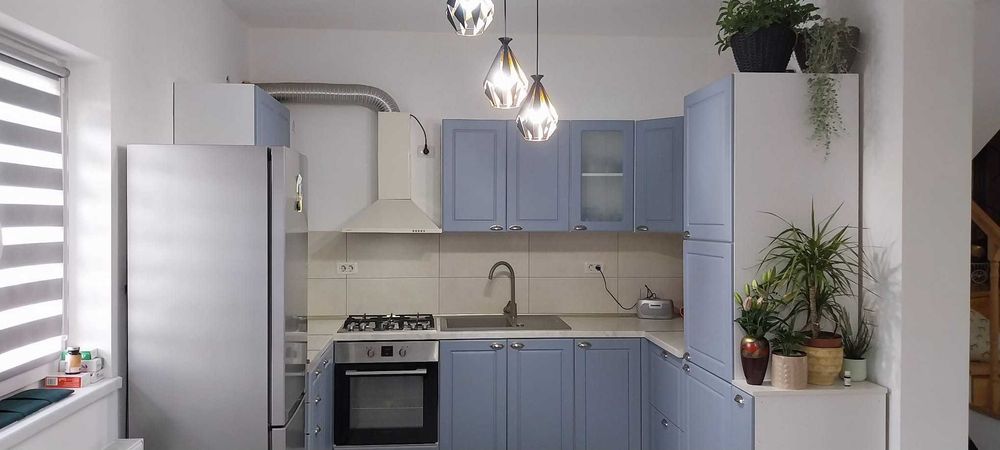 Vând mobila bucătărie MDF înfoliat