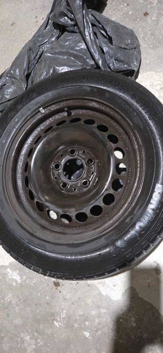 Джанти железни 15 цола за Мерцедес, 4 броя с 4 броя зимни гуми подарък