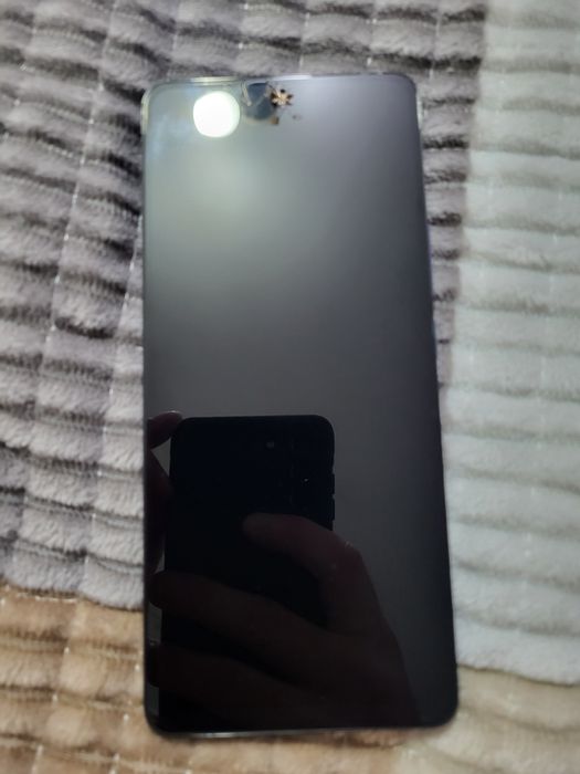 Срочно Tecno spark 20 prо