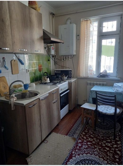 Sergeli 7A 4-metro bekati 2/2/7 Sotiladi