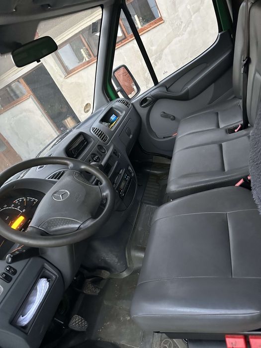 Mercedes-Benz Sprinter 313