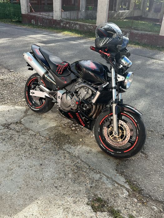 De vanzaere Honda Hornet an 2002