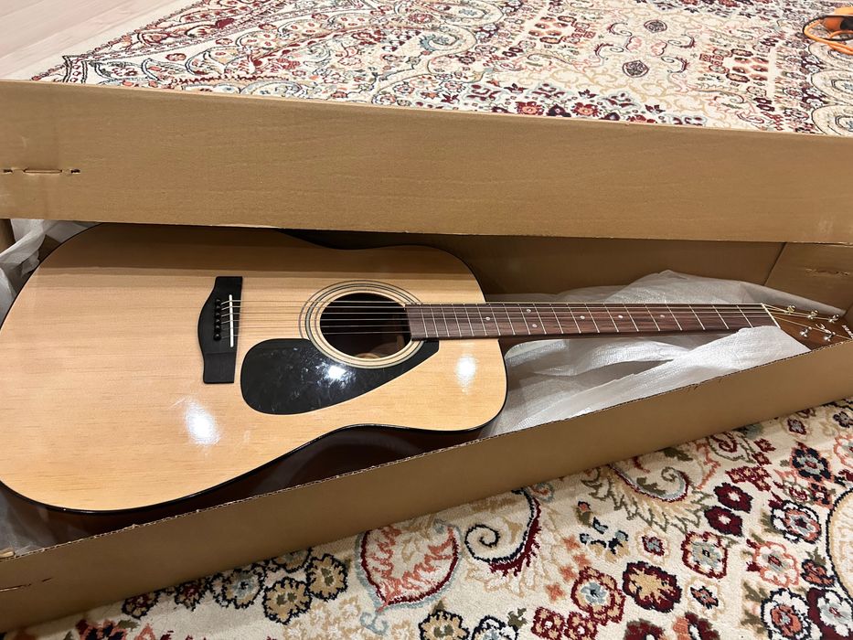 Гитара Yamaha F310 — новая!