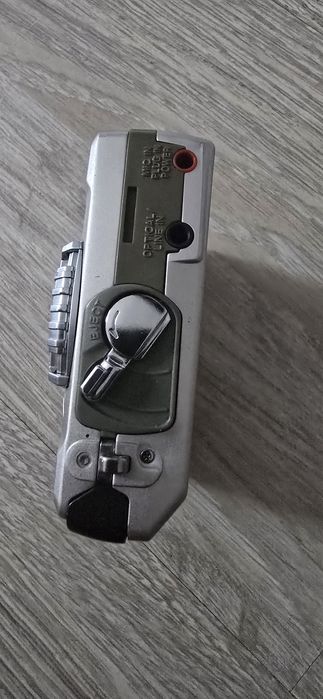 Sharp walkman MiniDisc Recorder Made in Japan + Telecomandă LCD